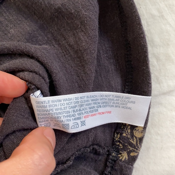 Fat Face Embroidered Dress w/ Pockets - Picture 4 of 4